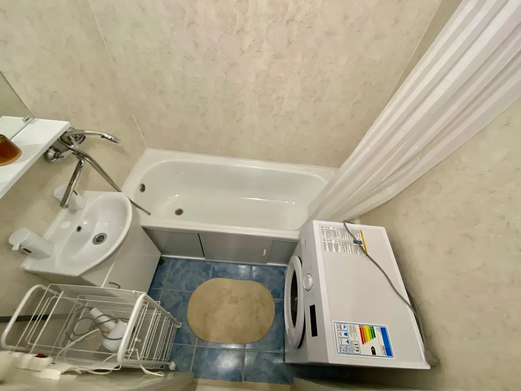 2-х комнатная квартира с балконом У Башни