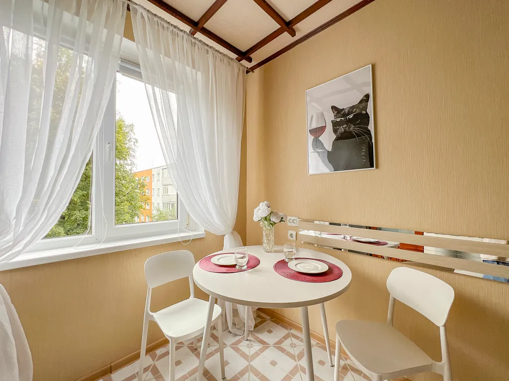 Атмосферная квартира в тихом центре города — аренда посуточно в Брест