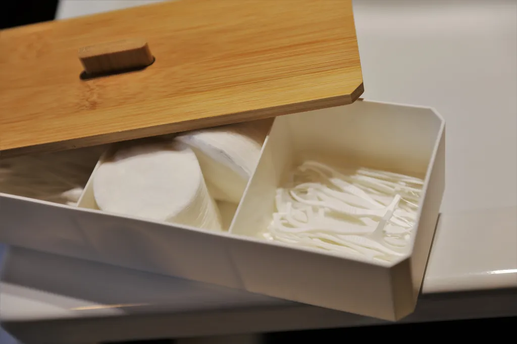 Коттедж Уютный дом на берегу озера — Москва