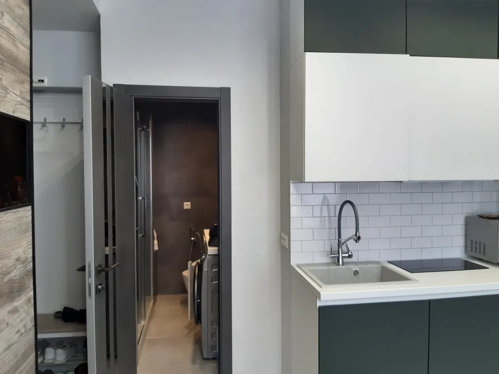 Квартира с отдельной спальней в центре