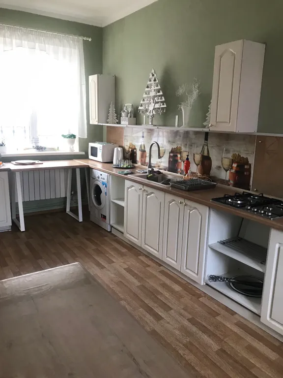 Дом для отдыха с летним бассейном