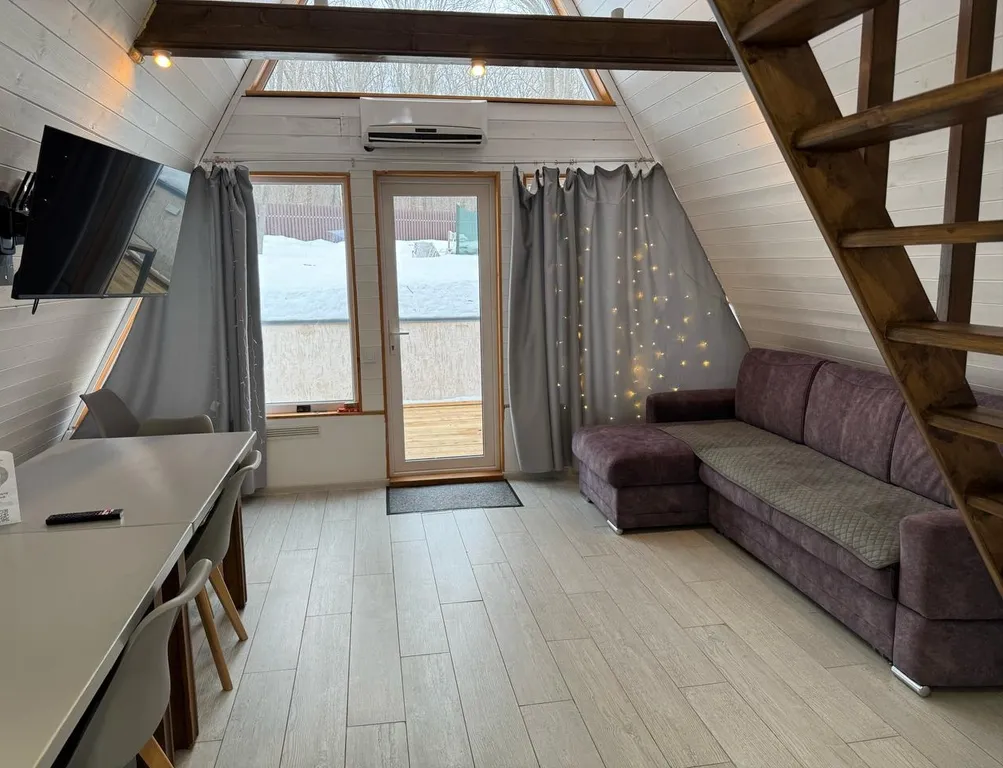 Уютные домики в стиле а-фрейм