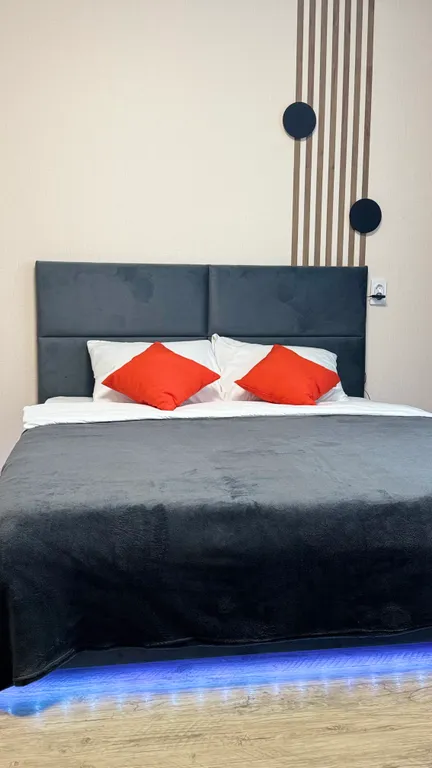 Стильная квартира-студия в новом доме микрорайона Парковый