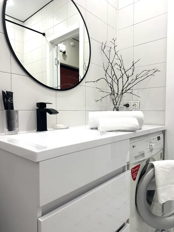 Квартира-студия с панорамным видом в окружении парков