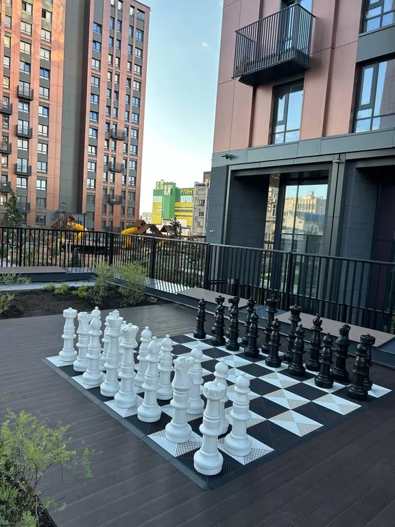 Современные апартаменты в центре города