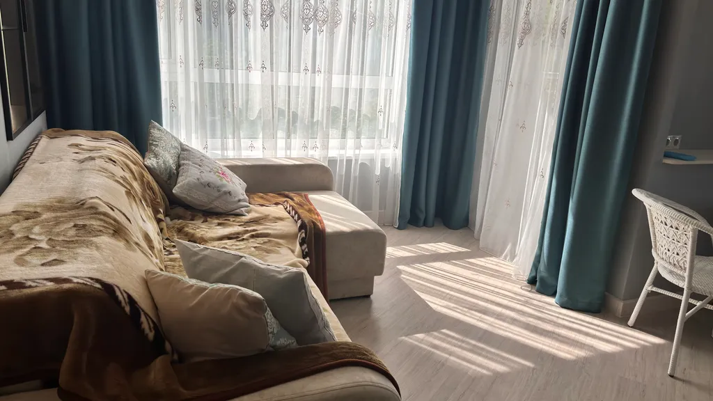 Квартира у Ласточкиного гнезда