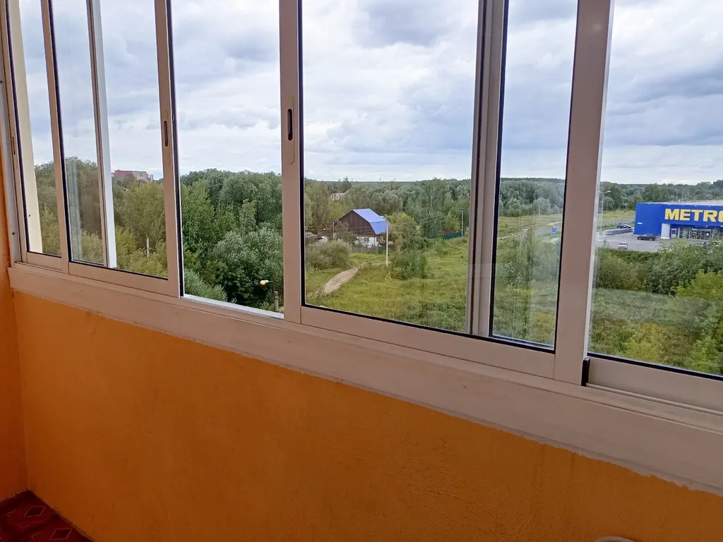 Квартира у магазина Метро