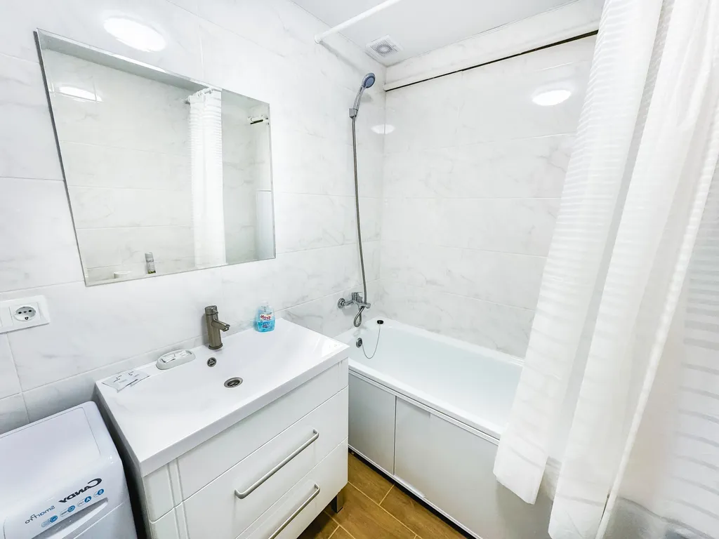 Квартира Чистая и уютная квартира возле Шереметьево — Лобня