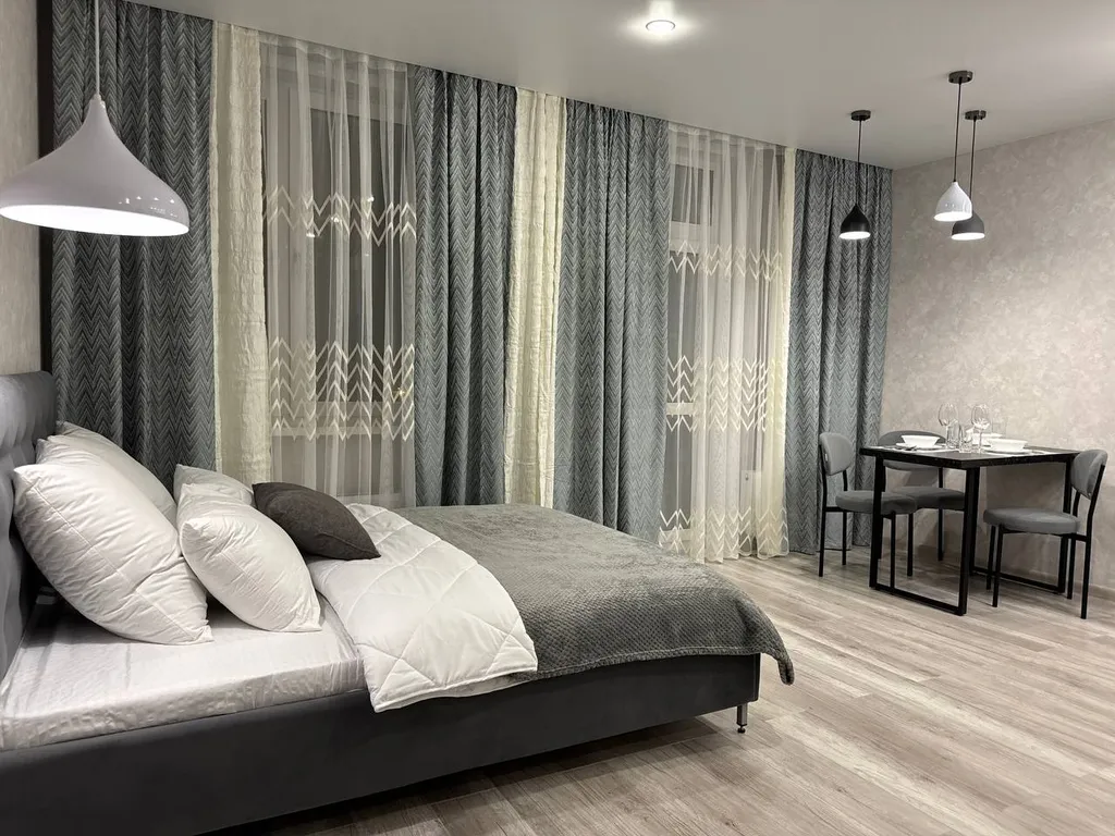 Квартира Шикарная студия — аренда посуточно в Уссурийск