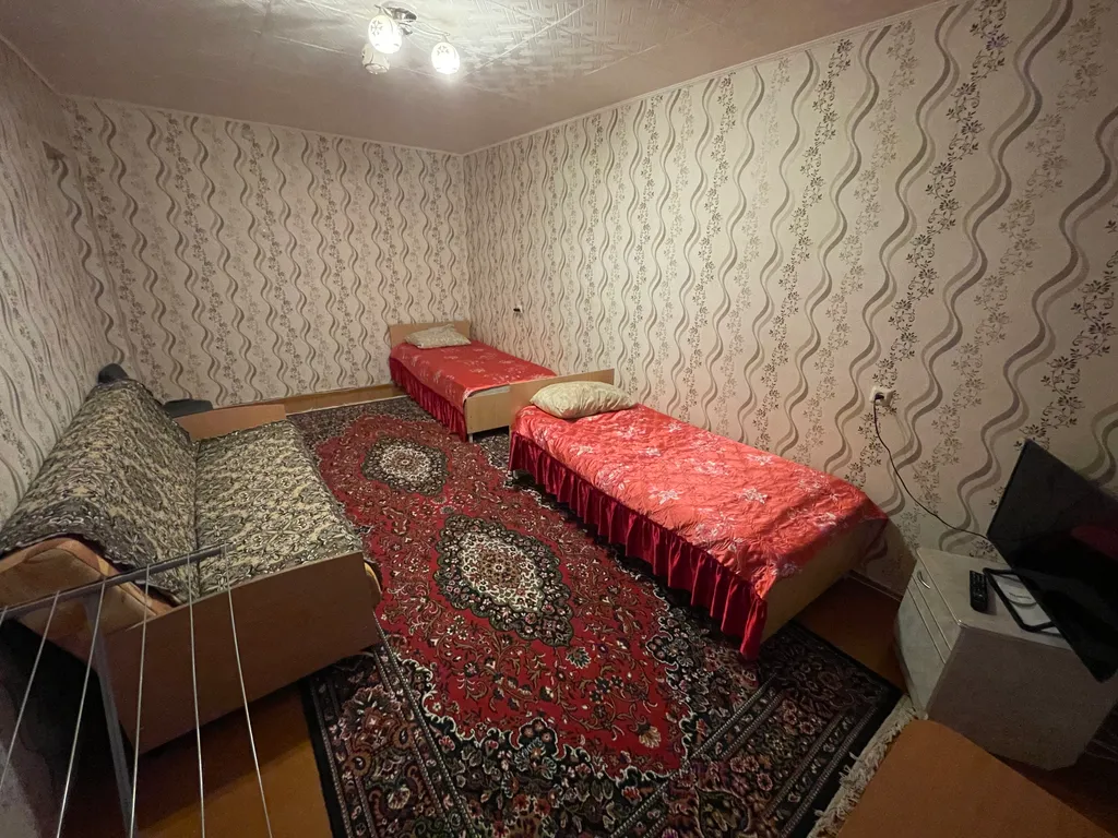 Двухкомнатная квартира недалеко от СУБРа