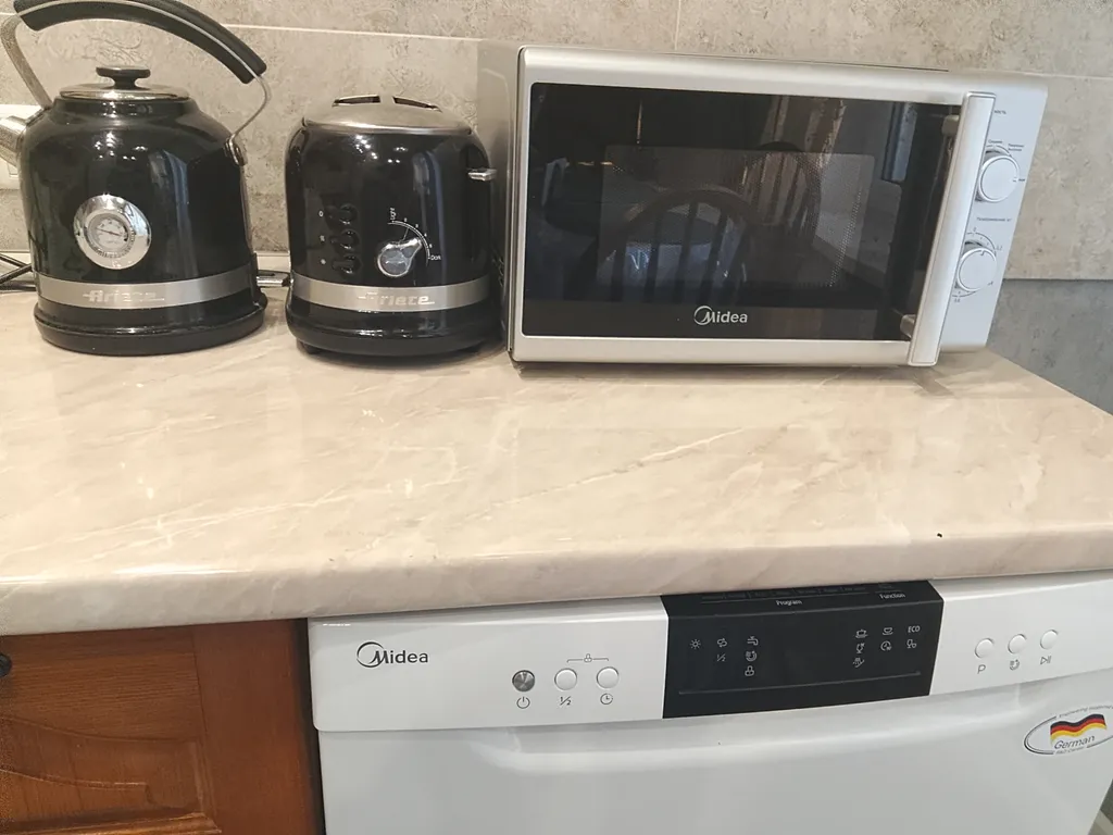 2-х комнатная квартира в центре Сухума