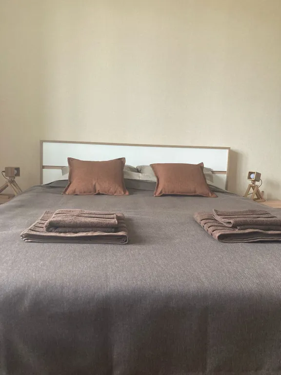 Студия у метро