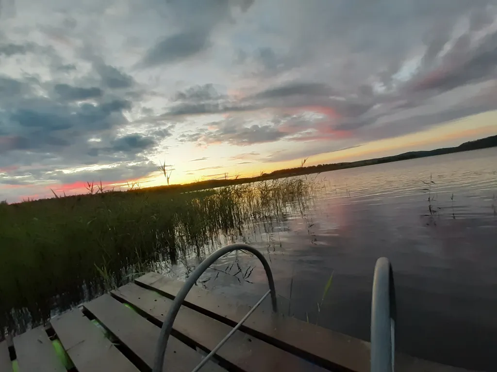 Дом с видом на озеро Кармаланьярви