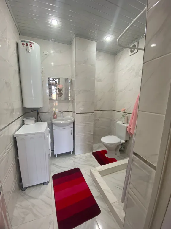 Домики на берегу Каспийского моря