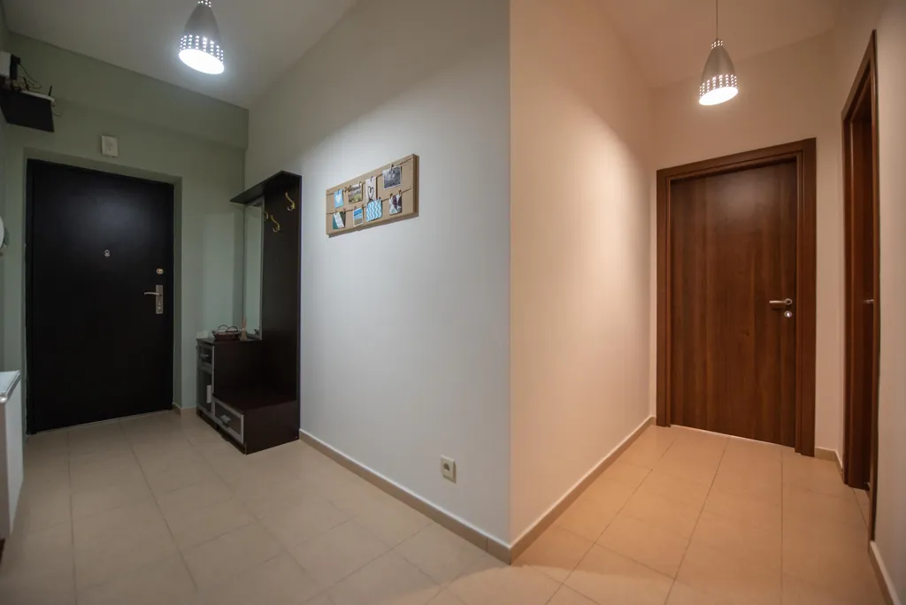 Квартира в семейном комплексе с детской площадкой во дворе