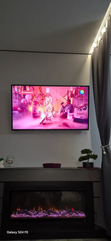 Новый стильный апартамент в двух шагах от моря с балконом и камином