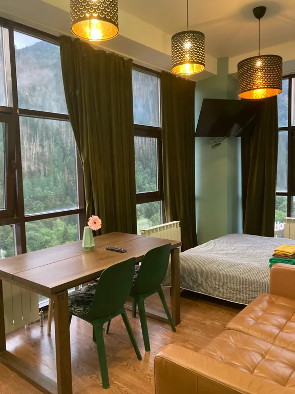 Апартаменты в самом центре Домбая в 2 минутах от канатной дороги