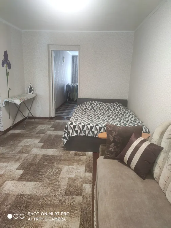 Двухкомнатная квартира в самом центре, рядом с площадью и Ледовой ареной