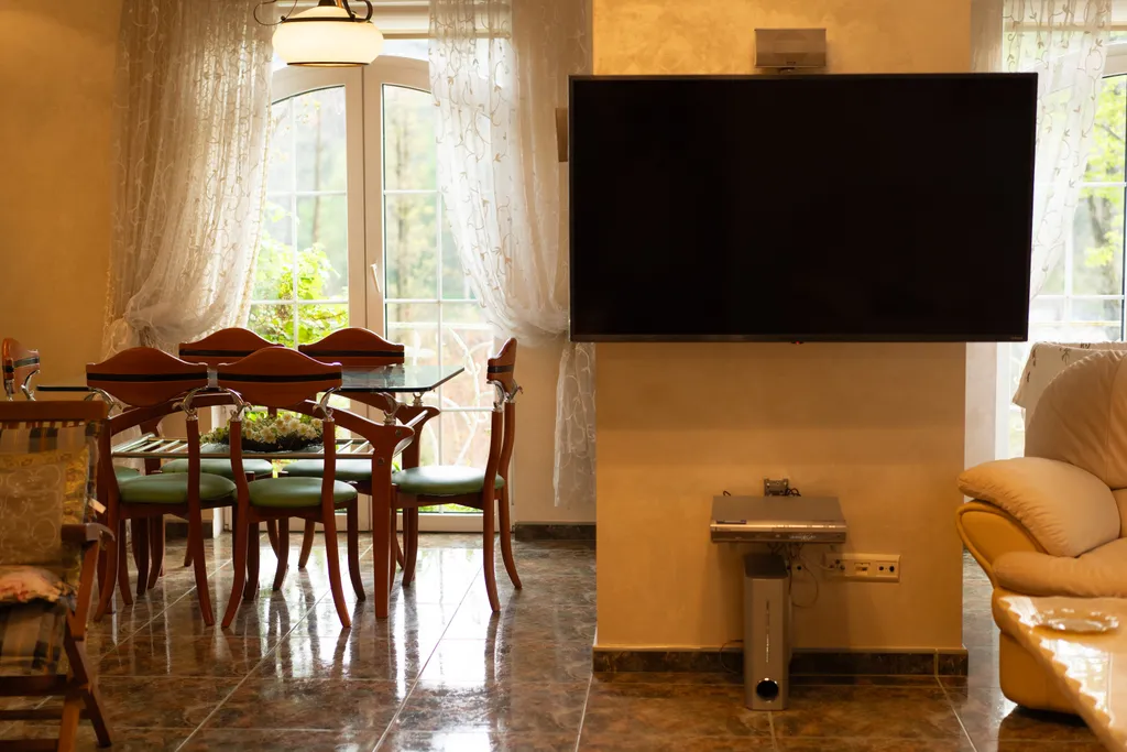 Особняк на берегу Тихого озера