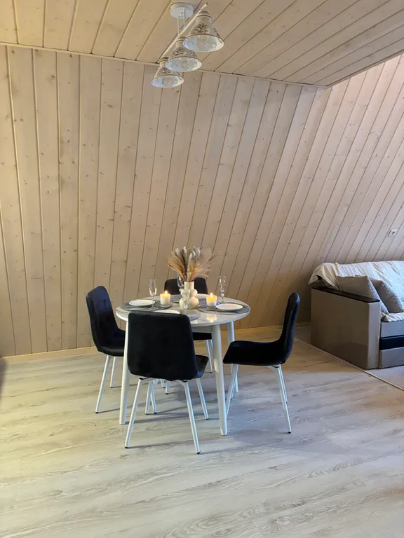 Коттедж Уютный а-фрейм домик с видом на лес — Черноголовка