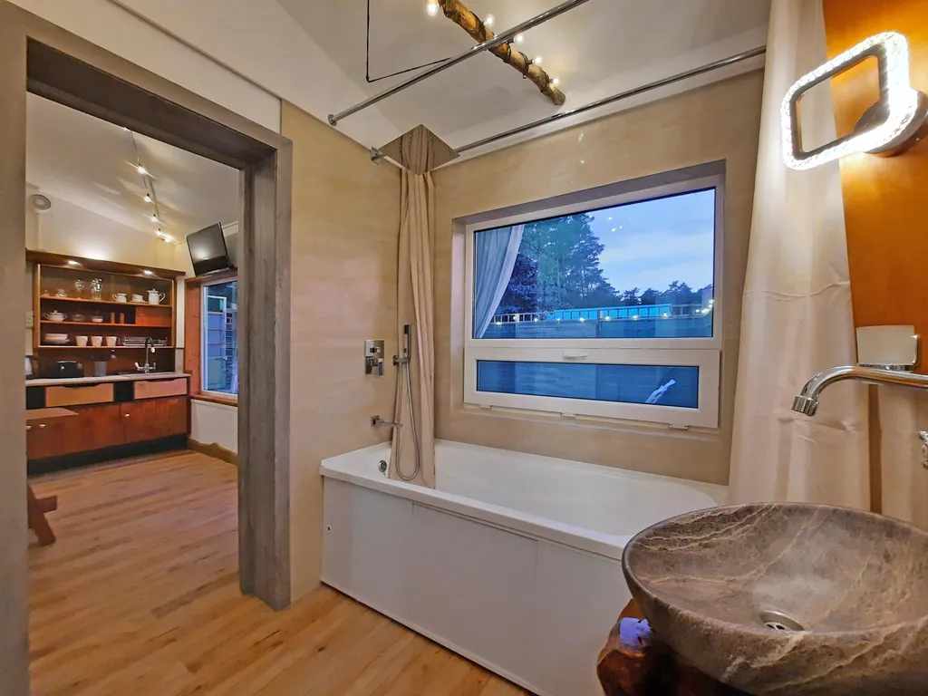 Дом для 2-х на море