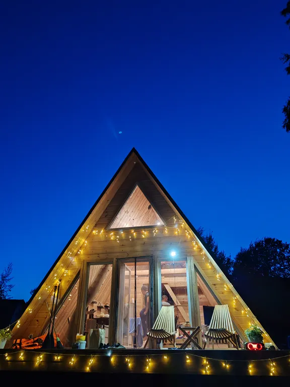 Дом Ярвиранта на берегу озера