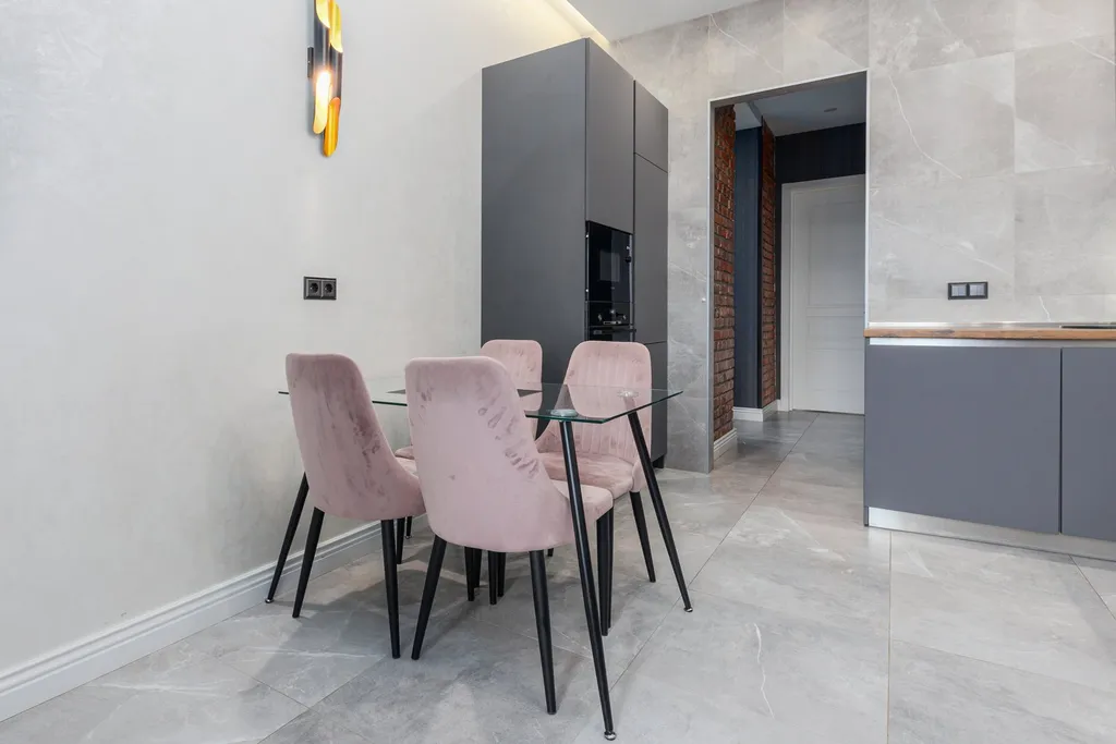 Апартаменты лофт с 2 спальнями в центре Минска