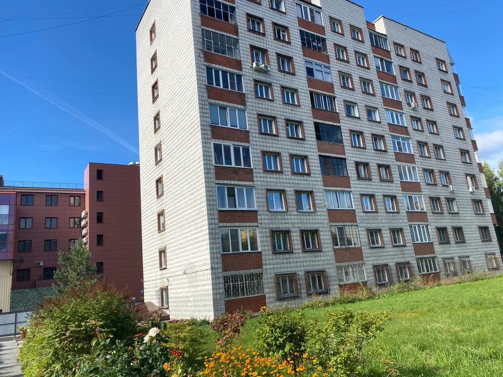 Квартира Уютная квартира в центре города с парковкой на огороженной территории — Новосибирск