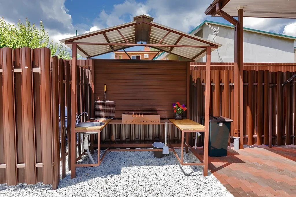 Коттедж Коттедж Семейный отдых на море — Прасковеевка