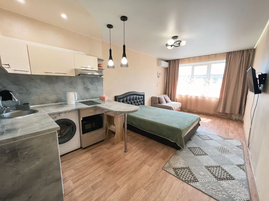 Гостинка (квартира-студия) рядом с центром города — аренда посуточно в Владивосток