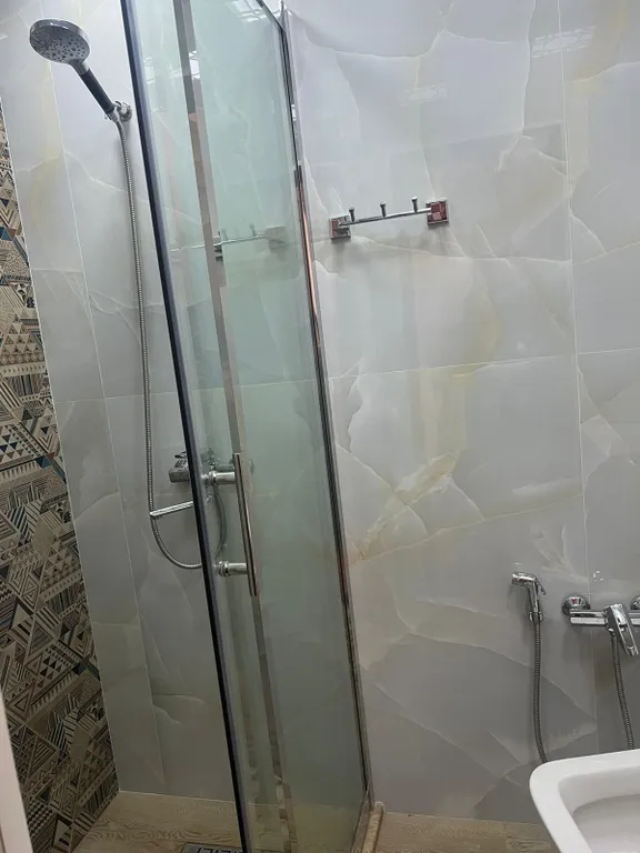 Торговая, улица Низами, площадь фонтанов