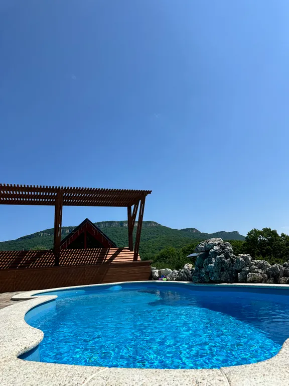 Большой дом