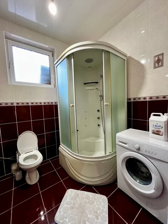 Апартаменты на 6 человек Адлер