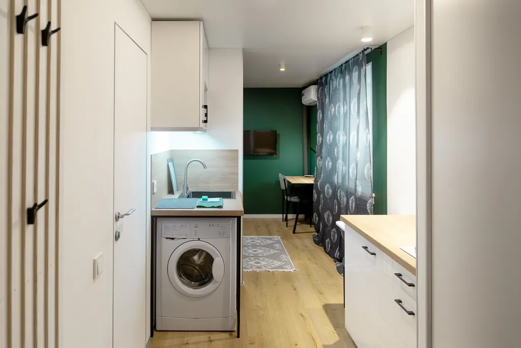 Студия на Сенной около канатной дороги