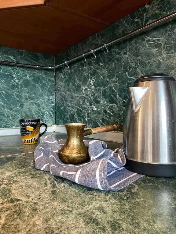 Отличная квартира с кондиционером, бойлером рядом с институтом ФСИН