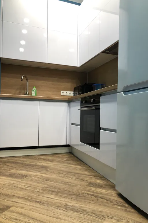 2-х  квартира в центре города (вблизи Алое Поле, Кировка, термы Лето )