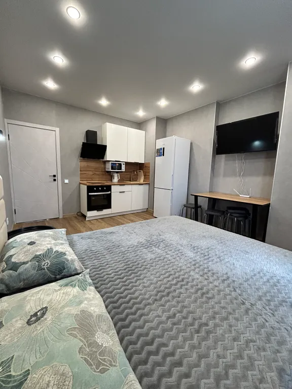 Евро двухкомнатная квартира около Меги