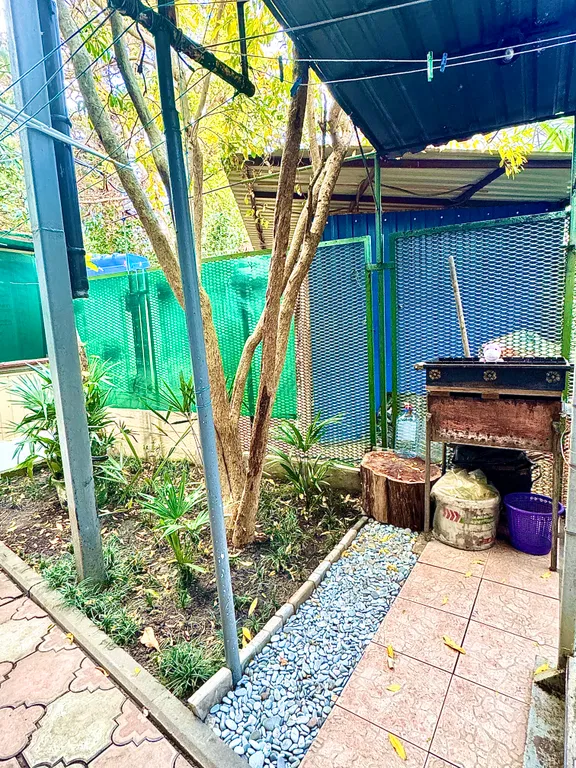 Уютная светлая чистая с балконом квартира центре, возле моря