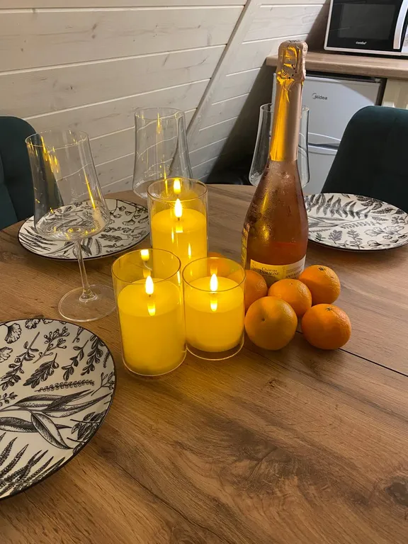 Домик у леса с чаном