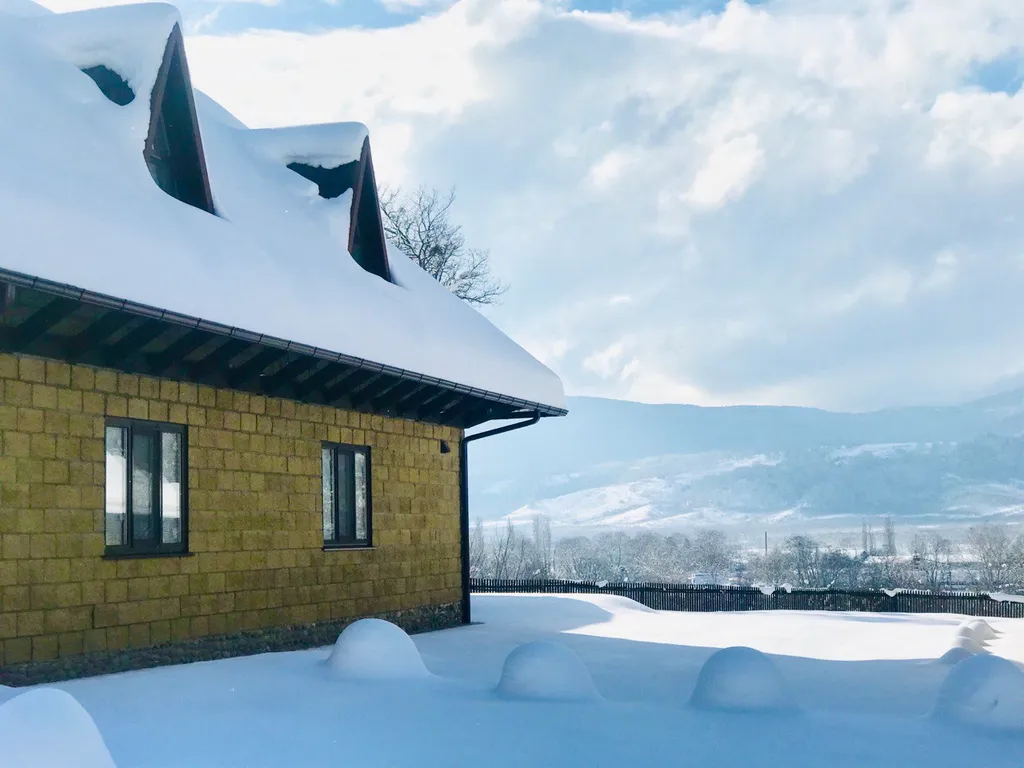 Таунхаус с 2 спальнями с видом во дворик