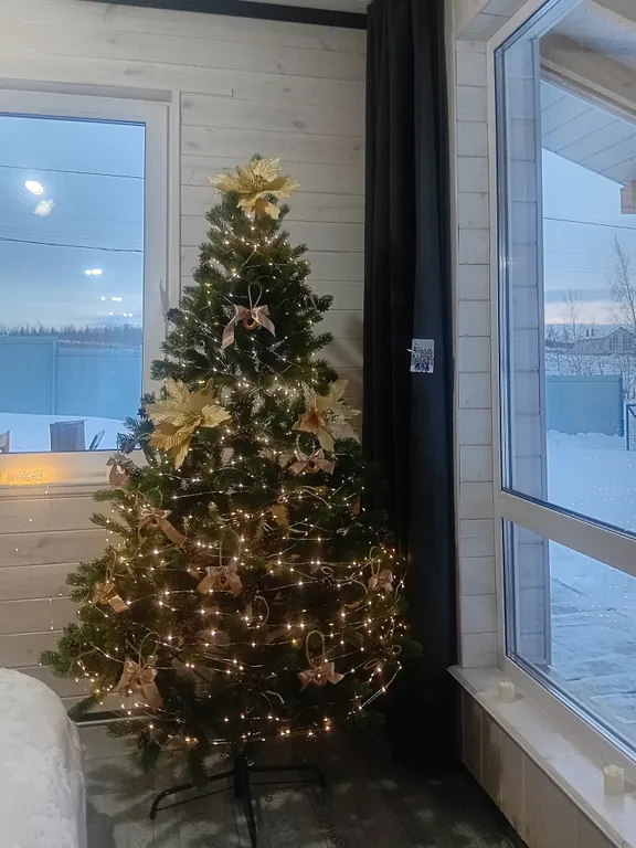 Уютный дом на берегу озера Камбулат