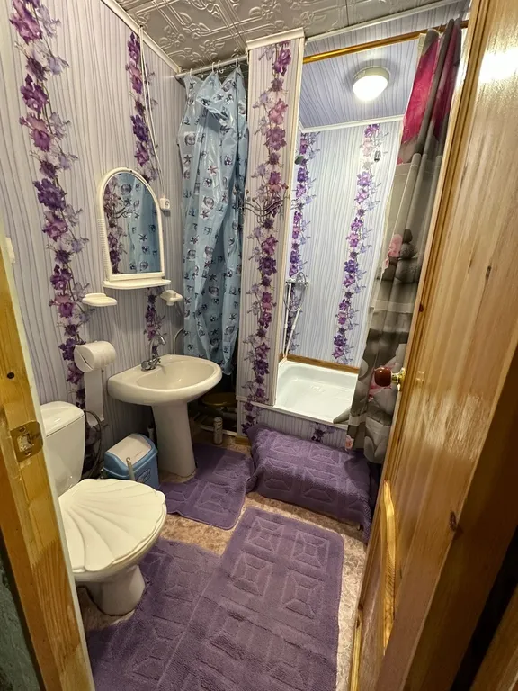 Четырёхместный номер с видом на горы