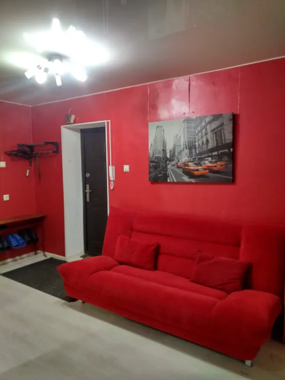 Уютная квартира в географическом центре города с кондиционером.