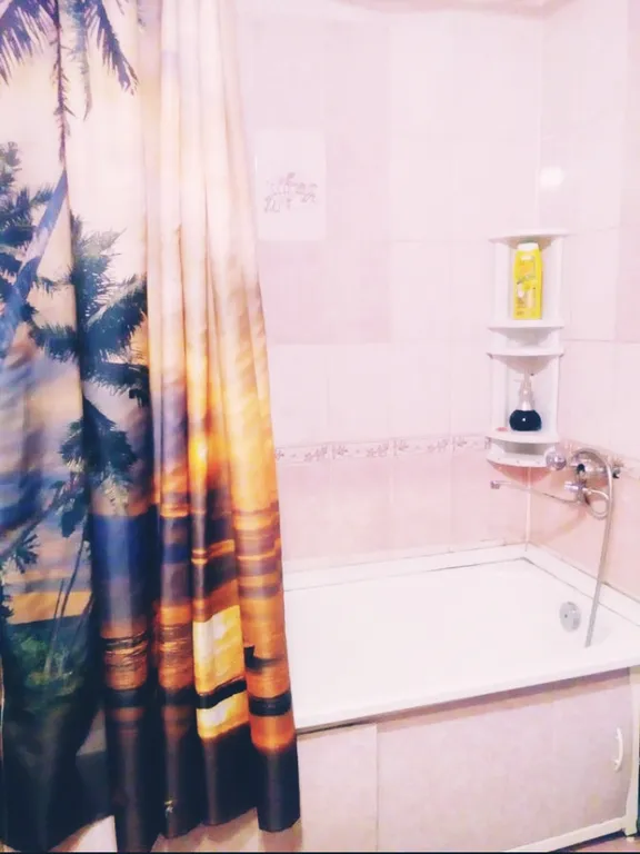 Квартира две остановки от вокзала