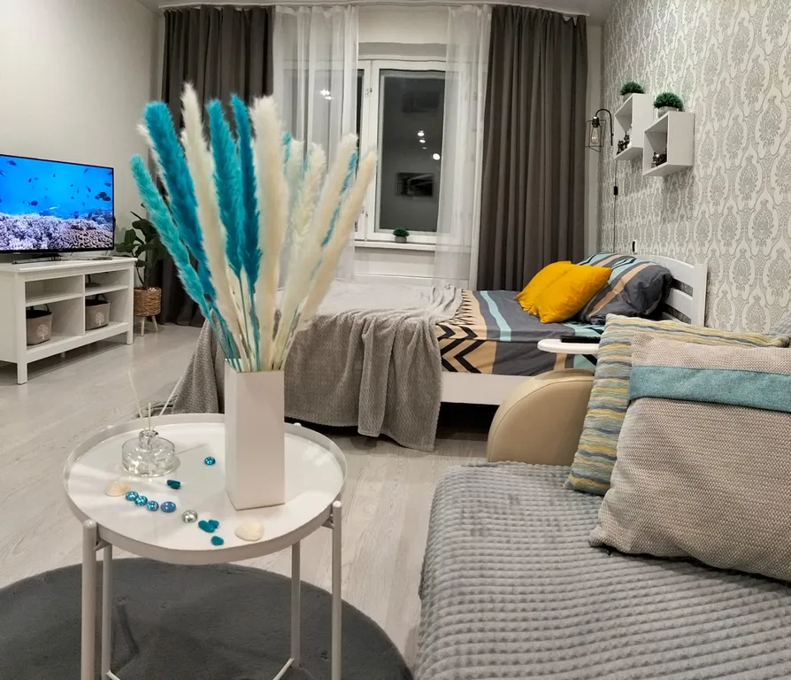 Уютная квартира с видом на берёзовую рощу