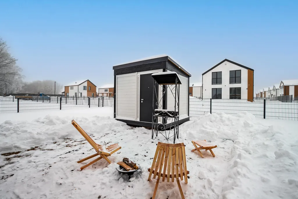 Двухэтажный семейный коттедж