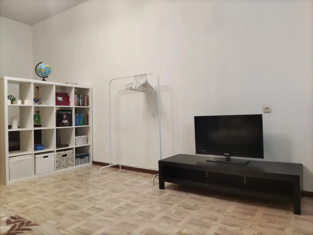 Мансарда в сталинке с арочными окнами