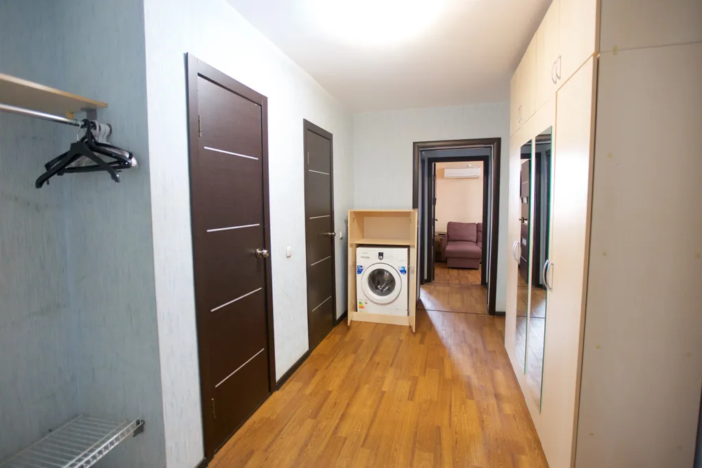 Квартира Квартира Стильная студия у ТРЦ Планета для 6 гостей — Красноярск