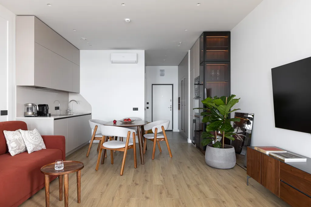 Янтарный закат с панорамным видом на море