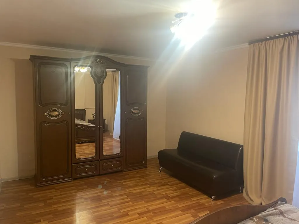 5-комнатный Дом